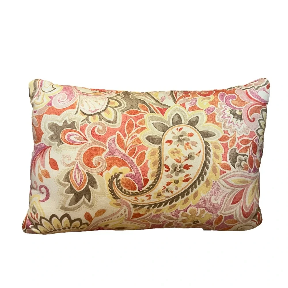 Set Of 2 Raymond Waites Accent Throw Pillows‎ Pink Multicolor Paisley Cotton EUC